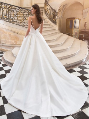Enzoani Style #MIRREN #1 Ivory thumbnail