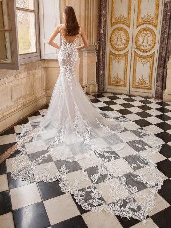 Enzoani Style #LUCIDA #1 Ivory/Nude thumbnail