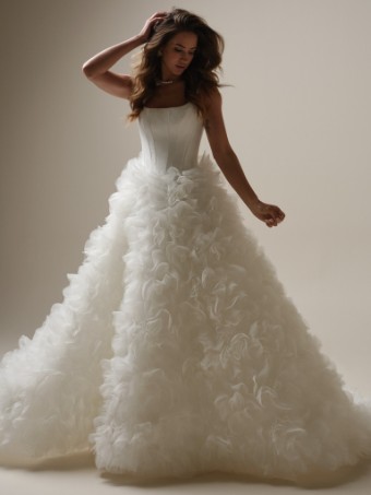 Maggie Sottero  Style #ROSS (25SS360A01) #0 Ivory thumbnail