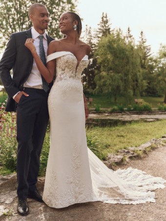 Maggie Sottero  Style #YARA (25MK263A01 - Unlined bodice, Plunge) #0 Ivory (gown with Natural Illusion) thumbnail