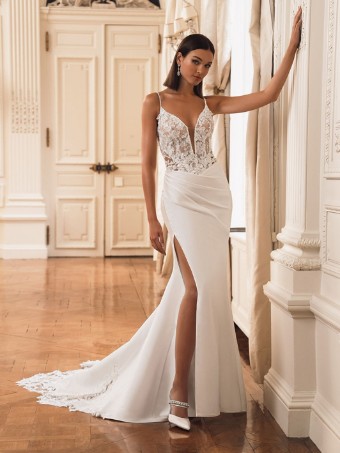 Enzoani Style #FIA #0 Ivory/Nude thumbnail