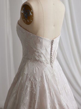 Maggie Sottero  Style #AMBER (23MB625A01) **DISCONTINUED AS OF 5/1/26** #5 Ivory (gown with Natural Illusion) thumbnail