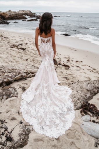 Allure Bridals Style #C634 #1 thumbnail